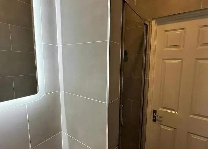 Superb Triple Near Croke Park - 4 Gasthuis Dublin