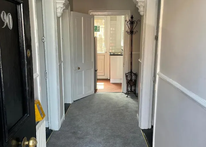 Superb Triple Near Croke Park - 4 Gasthuis Dublin