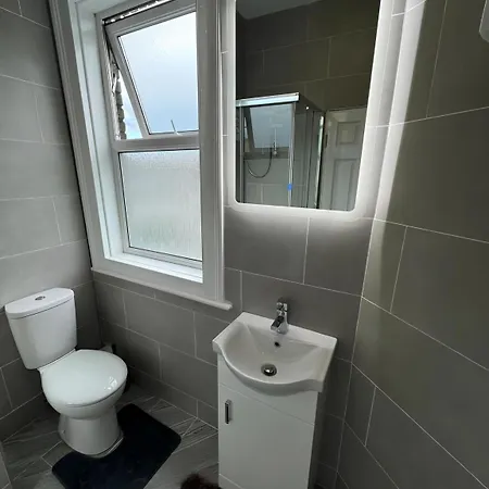 Superb Triple Near Croke Park - 4 Dublin