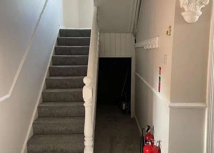 招待所 Superb Triple Near Croke Park - 4 *