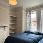 Penzion Superb Triple Near Croke Park - 4 Dublin