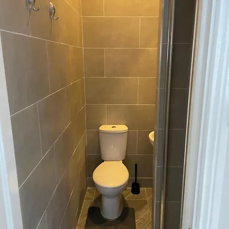 Superb Triple Near Croke Park - 4 Dublín